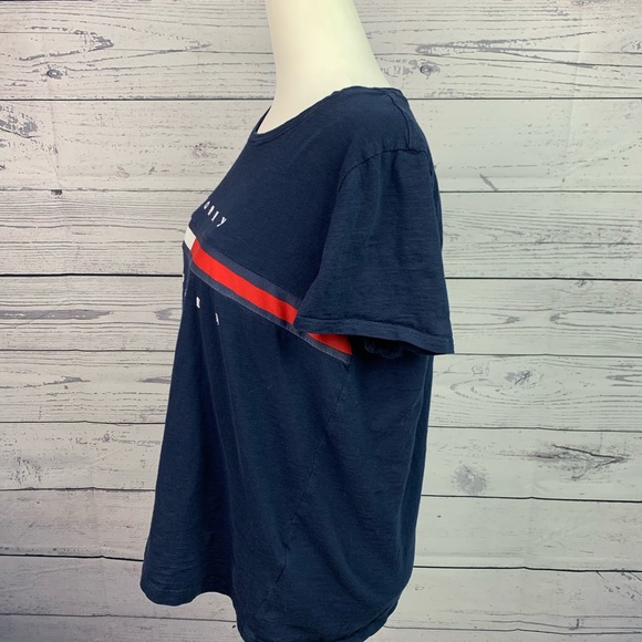 Tommy Hilfiger T-shirt - Picture 3 of 6